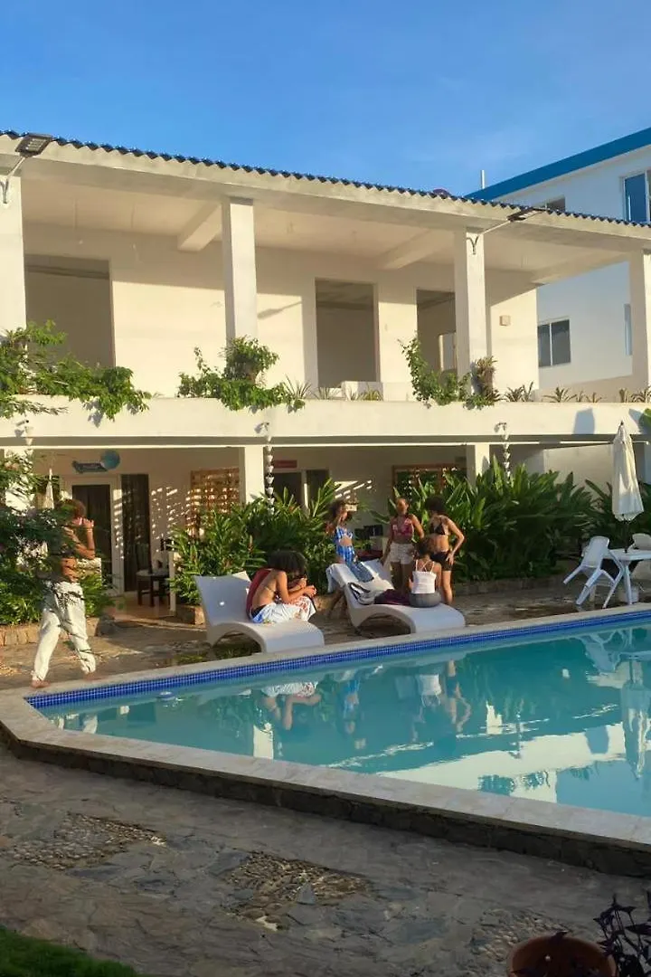 アパートホテル Dona Mayra Aparta Hotel, Rustico ラス・テレナス ドミニカ共和国